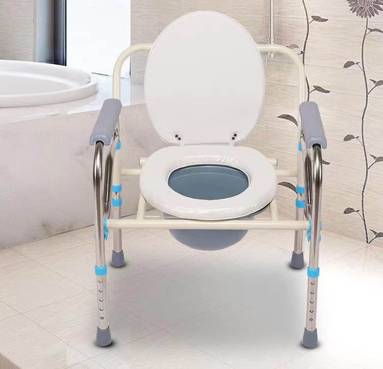 Wholesale Medical Portable Electric Wheelchair Toilet Chair With Bucket Patient Elderly Height Adjustable Folding Commode Chair