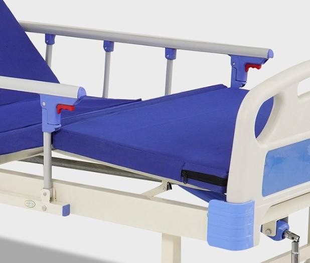 Supply High Quality Hospital Furniture Two Manual Crank Care Bed Hospital Bed